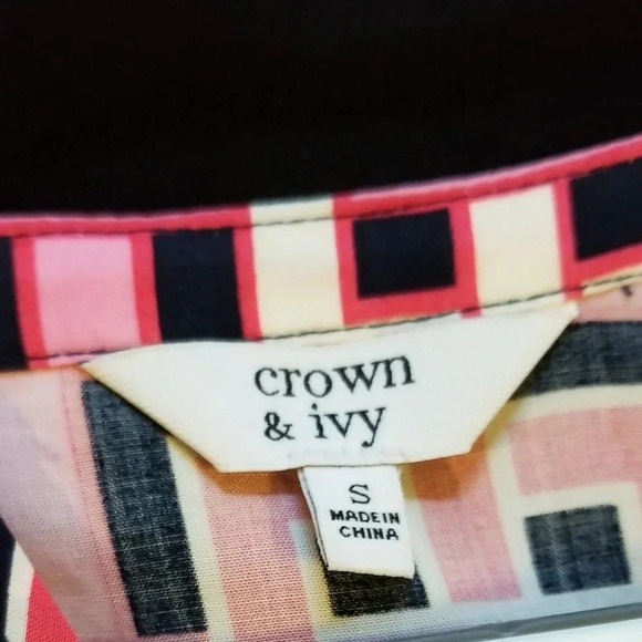 Crown & Ivy Pink Geometric Print Tunic S - Picture 4 of 5